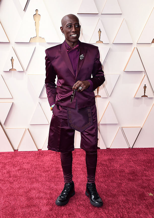 Wesley Snipes At Oscars 2022 Actor Wears Shorts On The Red Carpet