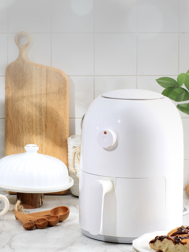 Air Fryer Tips & Hacks To Make The Most Out Of Your Appliance