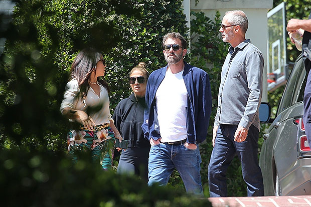 Jennifer Lopez – With Ben Affleck house hunting in Beverly