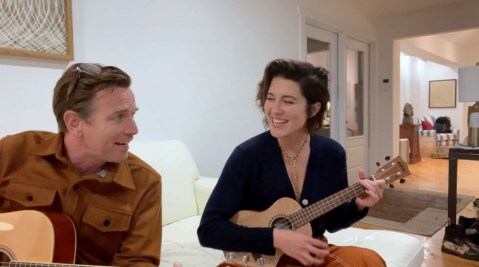 Ewan McGregor & Mary Elizabeth Winstead: Photos Of The Couple