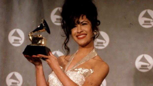 American singer Selena (born Selena Quintanilla-Perez, 1971 - 1995) poses with her award for Best Mexican/American Album at the 36th Annual Grammy Awards at Radio City Music Hall, New York, New York, March 1, 1994. (Photo by Arlene Richie/Getty Images)