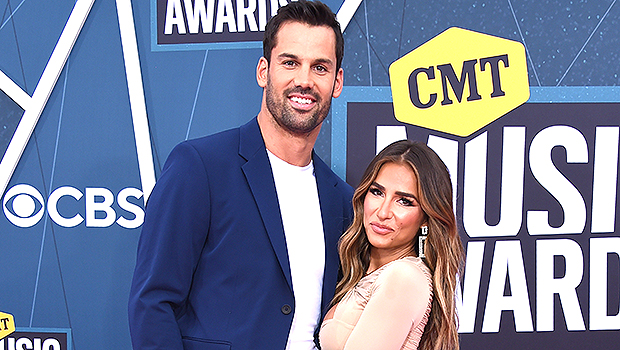 Jessie James Decker 'Tattoos' Her Initials On Husband Eric's Finger –  Hollywood Life