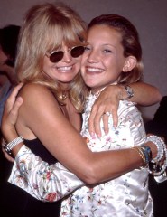 Goldie Hawn and Kate Hudson
Goldie Hawn and Kate Hudson
1995
Goldie Hawn and Kate Hudson
Photo ® Berliner Studio / BEImages