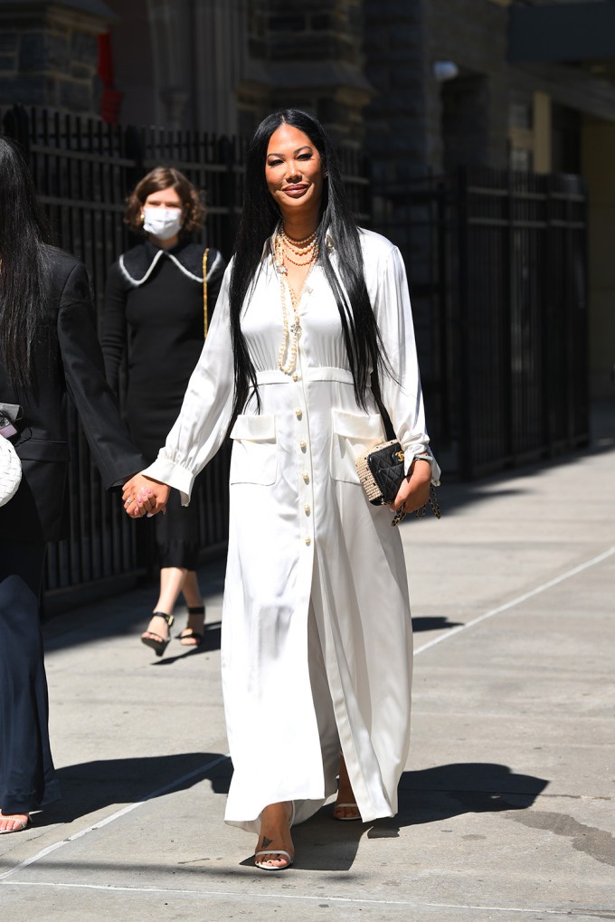 Kimora Lee Simmons Is A Vision In White For The Funeral Of Andre Leon Talley