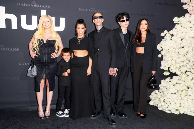 Alabama Barker, Reign Disick, Kourtney Kardashian, Travis Barker, Landon Barker, Atiana de la Hoya