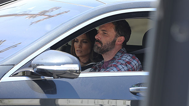 Ben Affleck & Jennifer Lopez Spotted On Romantic Coffee Date After Getting Engaged.jpg
