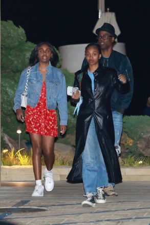 Malibu, CA  - *EXCLUSIVE*  - Comedian Chris Rock spends some quality time with his daughters Lola and Zahra and dines at Nobu for the night.Pictured: Chris Rock, Lola Rock, Zahra RockBACKGRID USA 21 MARCH 2019 USA: +1 310 798 9111 / usasales@backgrid.comUK: +44 208 344 2007 / uksales@backgrid.com*UK Clients - Pictures Containing ChildrenPlease Pixelate Face Prior To Publication*