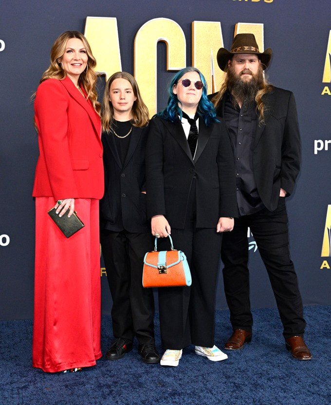 Chris And Morgane Appeared Alongside Their Two Oldest Children At The ACM 2022 Awards
