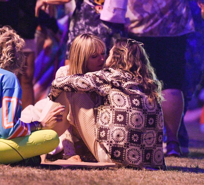 Heidi Klum & Husband Tom Kaulitz Pack On PDA At Coachella