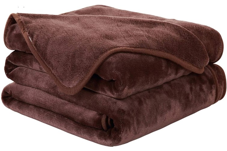 HighestRated Blankets of 2023 Hollywood Life Reviews Hollywood Life