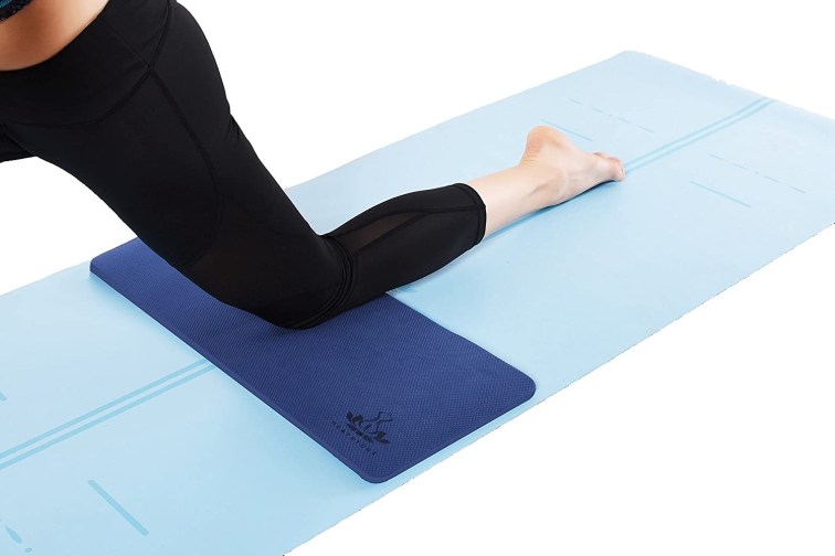 yoga knee pad reviews