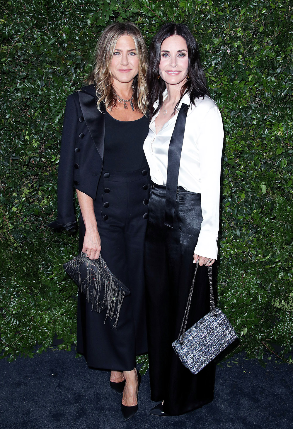 Courteney Cox And Jennifer Aniston Friends