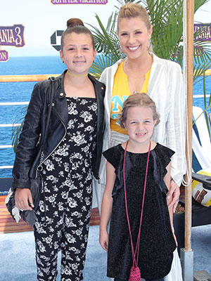 Jodie Sweetin, Zoie Laurel May Herpin, Beatrix Carlin Sweetin-Coyle
