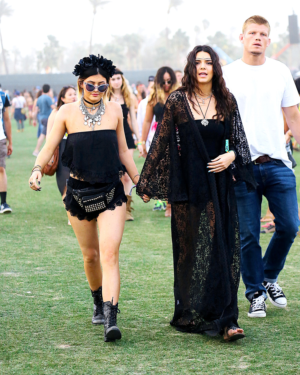 Black shorts clearance coachella