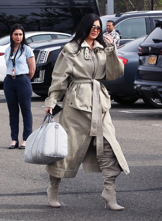 EXCLUSIVE: Kylie Jenner steps off her 100 million dollar private jet in New York ahead of the Met Gala. 01 May 2022 Pictured: Kylie Jenner. Photo credit: TheRealSPW / MEGA TheMegaAgency.com +1 888 505 6342 (Mega Agency TagID: MEGA853221_001.jpg) [Photo via Mega Agency]
