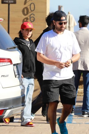 MALIBU, CA - *SPECIAL* - Scott Disick meets Nobu for dinner with his son, Mason Disick, while Courtney is in Malibu celebrating her birthday on the beach. With her sister Penelope Reign Kim and Kim Kids North and Saints. In photo: Scott Disick, Mason DisickBACKGRID USA July 9, 2022 BYLINE MUST READ: AGEM / BACKGRIDUSA: +1 310 798 9111 / usasales @backgrid.comUK: +44 208 344 2007 / uksales@backgrid.com*UK Customers - Images with Children Please Pixelate Face First to Publish*