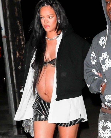 Santa Monica, CA  - Parents-to-be Rihanna and ASAP Rocky take advantage of their last moments before their child is born as they step out for a dinner at Giorgio Baldi in Santa Monica. The two are seen arriving for their baby shower dinner with friends and family.Pictured: Rihanna, ASAP RockyBACKGRID USA 24 APRIL 2022 USA: +1 310 798 9111 / usasales@backgrid.comUK: +44 208 344 2007 / uksales@backgrid.com*UK Clients - Pictures Containing ChildrenPlease Pixelate Face Prior To Publication*