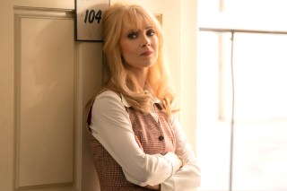 Pictured: Juno Temple as Bettye McCourt of the Paramount+ original series THE OFFER. Photo Cr: Nicole Wilder/Paramount+ ©2022 Paramount Pictures. All Rights Reserved.