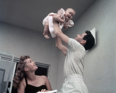 Editorial use only. No book cover usage.Mandatory Credit: Photo by Kobal/Shutterstock (5878390b)Debbie Reynolds, Carrie Fisher, Eddie FisherDebbie Reynolds - 1956Candid
