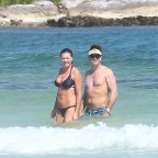 *EXCLUSIVE* Jerry O'Connell dips himself in  sunscreen during family vacation with Rebecca Romijn in Tulum, Mexico