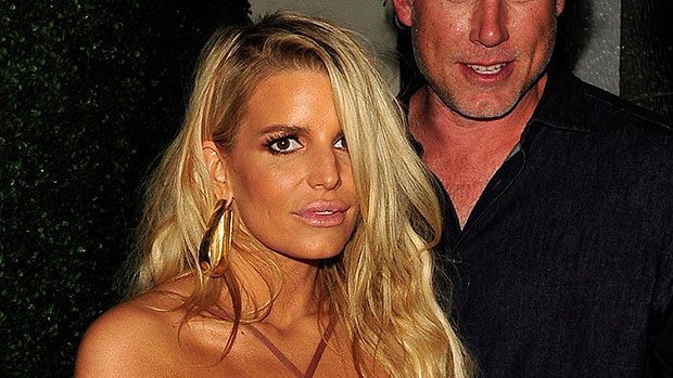 Jessica Simpson Shows Off In New Bikini Pic After 3rd 100LB Weight