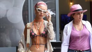 Iris Law, Sadie Frost