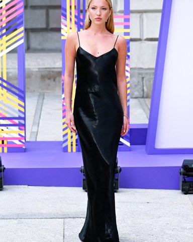 Lila Moss at The Royal Academy Summer Party, London, Uk on June 6, 2023.
Royal Academy Of Arts Summer Exhibition Party - London, United Kingdom - 06 Jun 2023