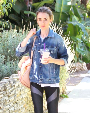 EXCLUSIVE: Lily Collins after the workout in Beverly Hills grabbing some ice tea. 29 Jul 2017 Pictured: Lily Collins. Photo credit: MEGA TheMegaAgency.com +1 888 505 6342 (Mega Agency TagID: MEGA61526_001.jpg) [Photo via Mega Agency]