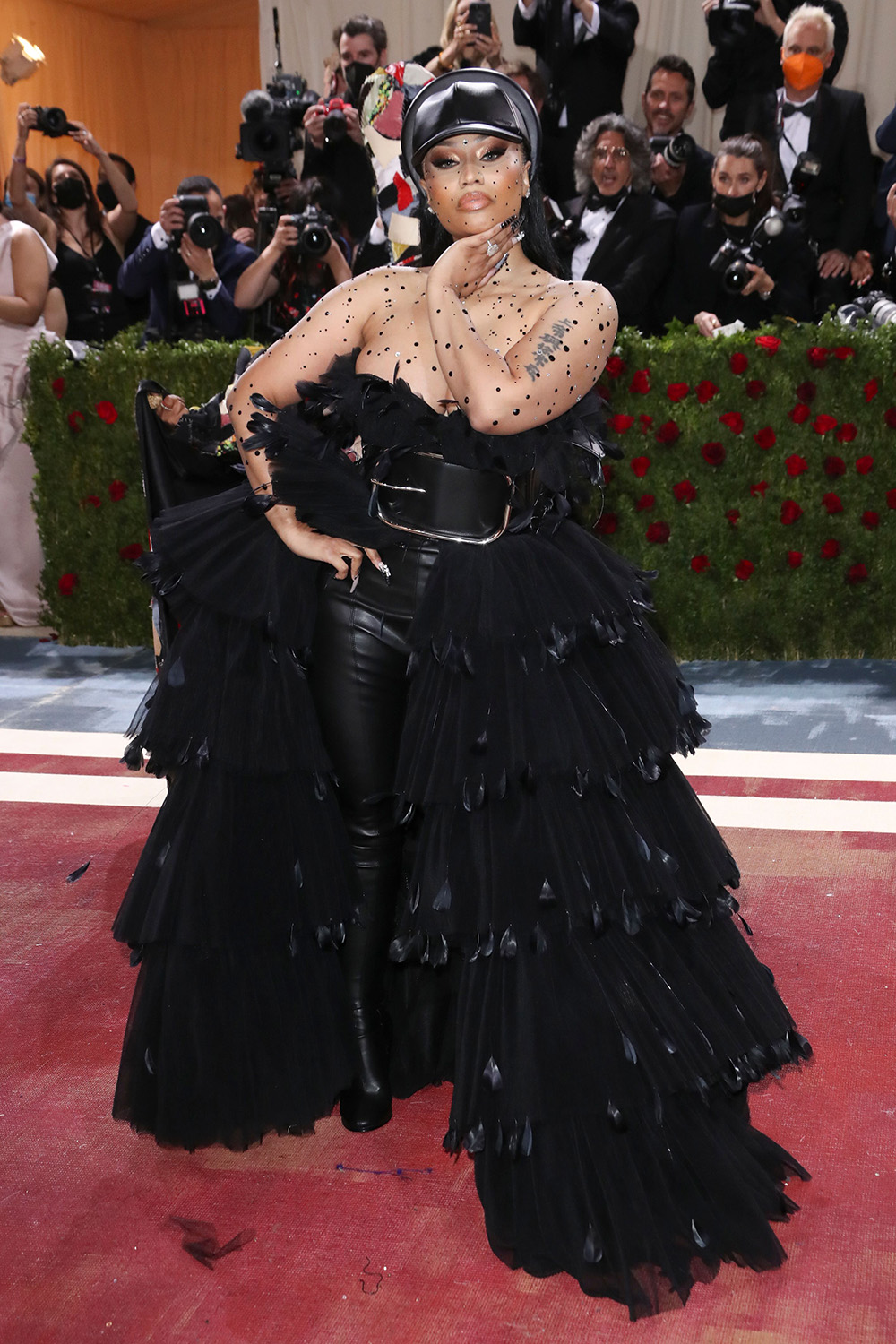 See the best looks from the 2022 Met Gala red carpet