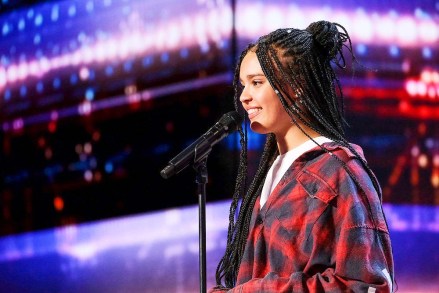 AMERICA'S GOT TALENT -- “Auditions” -- Pictured: Sara James -- (Photo by: Trae Patton/NBC)
