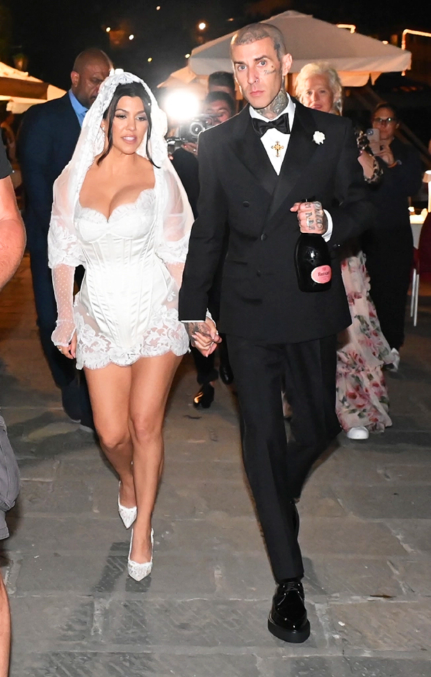 Kourtney Kardashian, Travis Barker