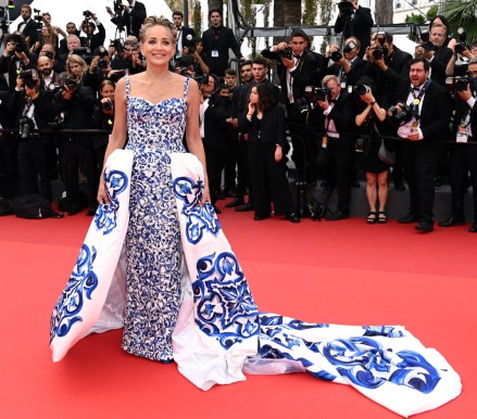 Penayangan perdana 'Forever Young' Sharon Stone, Festival Film Cannes ke-75, Prancis - 22 Mei 2022 Mengenakan Dolce & Gabbana