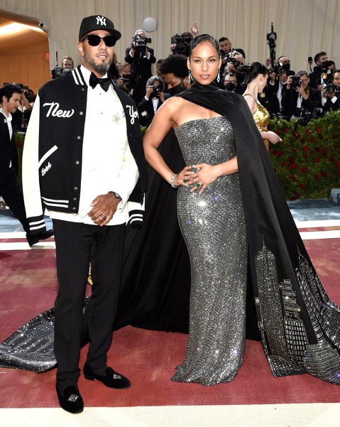 Celebrity Couples At Met Gala 2022 See The Hottest Duos Hollywood Life 