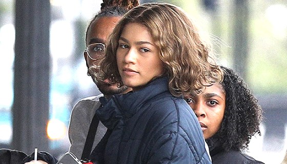 Zendaya short hair