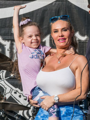 Coco Austin Responds to Criticism of Daughter Chanel Bathing in Sink