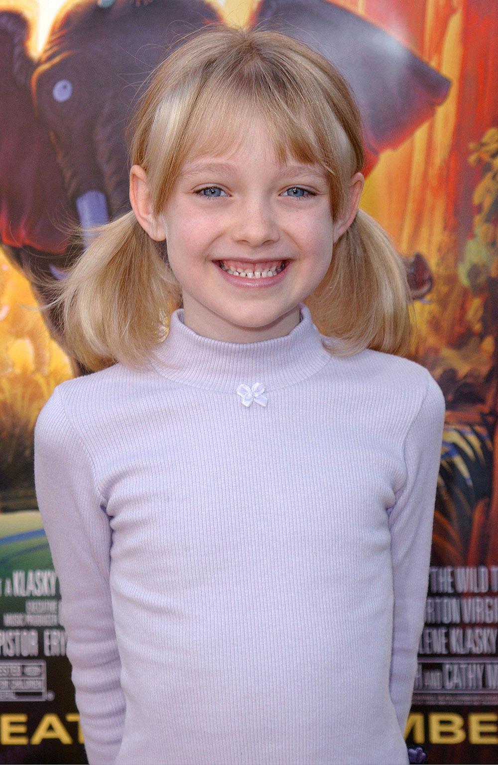 DAKOTA FANNING
'WILD THORNBERRYS' FILM PREMIERE, LOS ANGELES, AMERICA - 08 DEC 2002