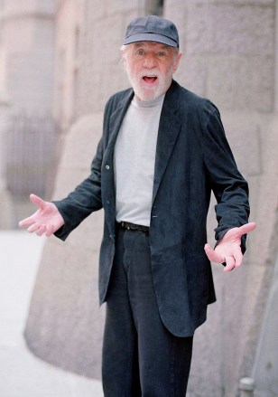 CARLIN Comedian George Carlin gestures in New York, . As wiry and energetic as ever at 64, Carlin is riding high. Besides his best-selling tome, the "book on tape" version of his previous best seller, "Braindroppings," won a Grammy this year (his third award). In April, he was cited for lifetime achievement at the 15th annual American Comedy Awards. In November, his 12th HBO special will air, and he still performs more than 60 concerts a year "to remind the world of how poorly it's doing
WKD GEORGE CARLIN, NEW YORK, USA