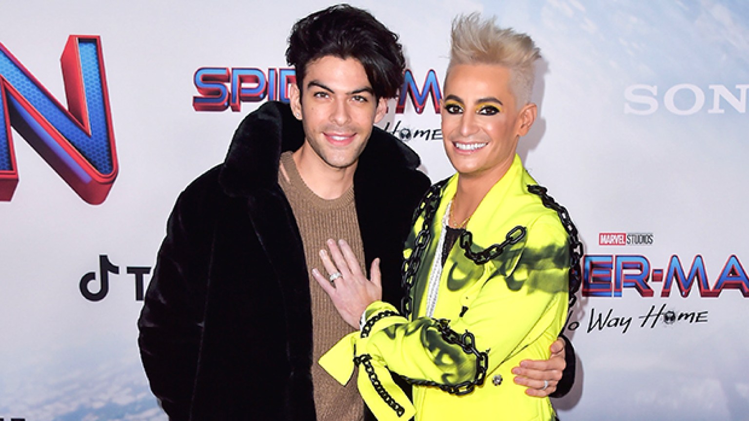 Frankie Grande's Blue Hair Transformation: See the Photos - wide 1