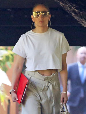 Jennifer Lopez Stuns in Green Sweatpants, Carrying a Birkin Bag