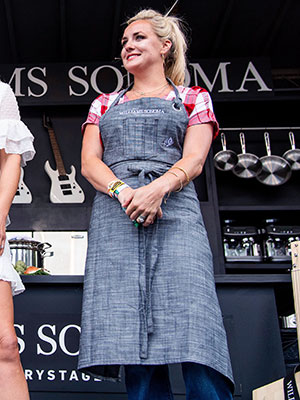 Kelsey Barnard Clark Photos: See Pics of the ‘Top Chef’ Winner