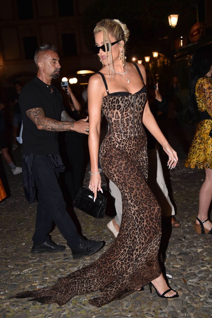 Khloe Kardashian in a tight leopard dress