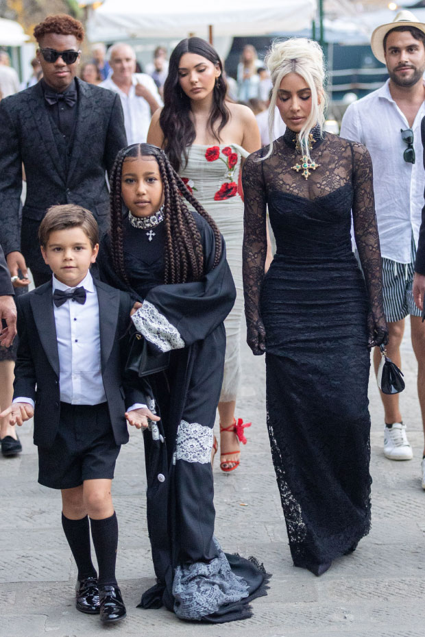 Kim Kardashian At Kourt & Travis' Italy Wedding – Hollywood Life
