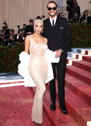 Kim Kardashian dan Pete Davidson Costume Institute Benefit merayakan pembukaan In America: An Anthology of Fashion, Arrivals, The Metropolitan Museum of Art, New York, AS - 02 Mei 2022