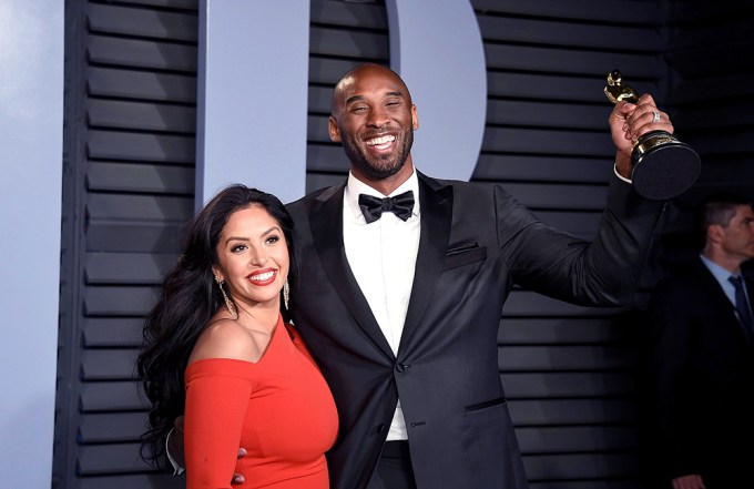 Kobe Bryant Celebrates His 2018 Oscar Win