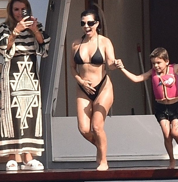 Kourtney Kardashian Rocks Tiny Black Bikini While Yachting In Italy With Travis Barker
