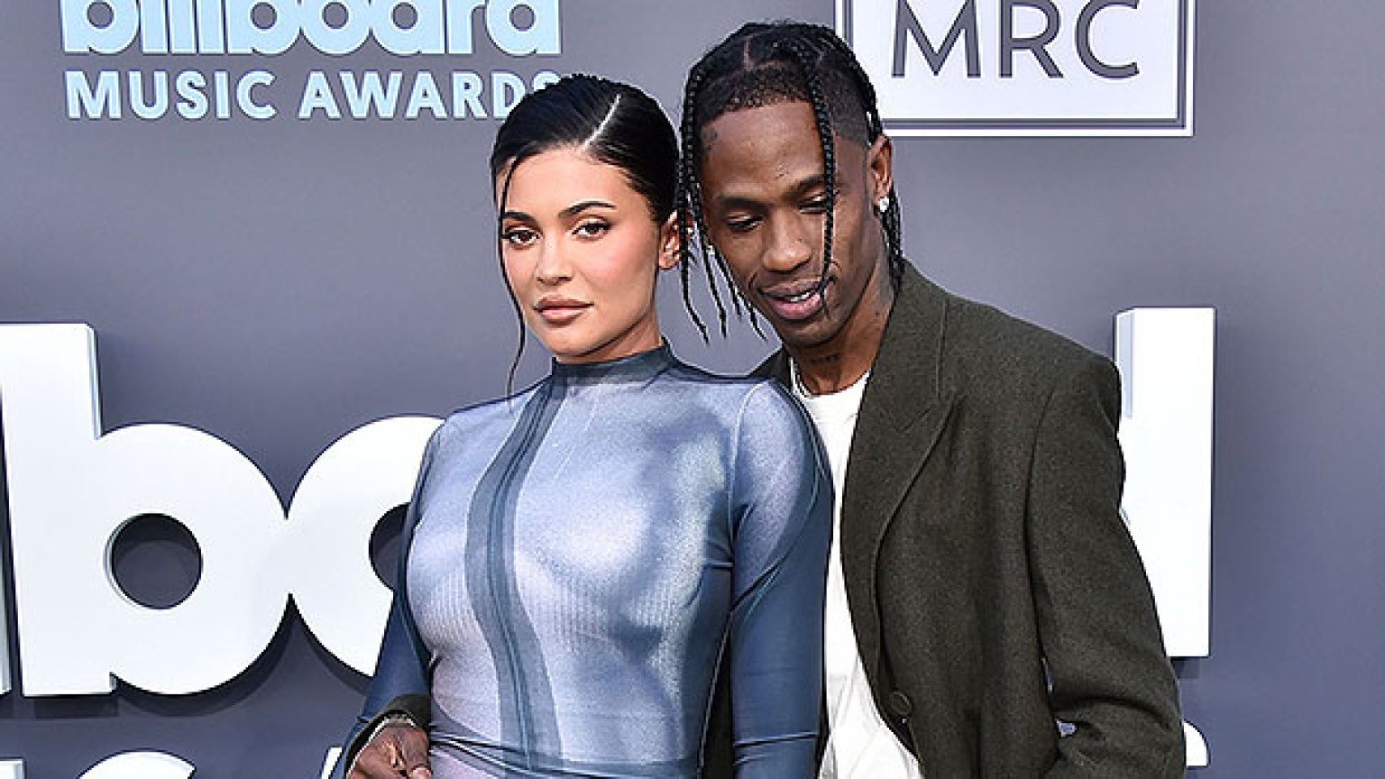 Kylie Jenner & Travis Scott At Billboard Awards 2022: Photos