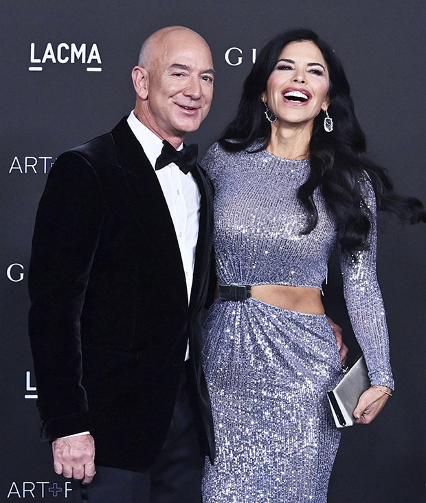 Jeff Bezos' fiancée, Lauren Sanchez, is embracing 'loud luxury' on the  couple's European summer extravaganza