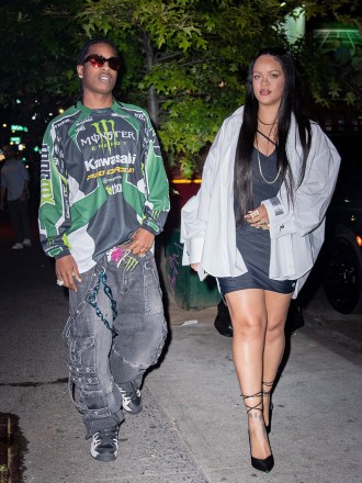 **SET NOW NON-EXCLUSIVE**Rihanna and A$AP Rocky step out for dinner looking amazing in New York City, NY, USA.Pictured: Asap Rocky,RihannaRef: SPL5332143 120822 NON-EXCLUSIVEPicture by: WavyPeter / SplashNews.comSplash News and PicturesUSA: +1 310-525-5808London: +44 (0)20 8126 1009Berlin: +49 175 3764 166photodesk@splashnews.comWorld Rights