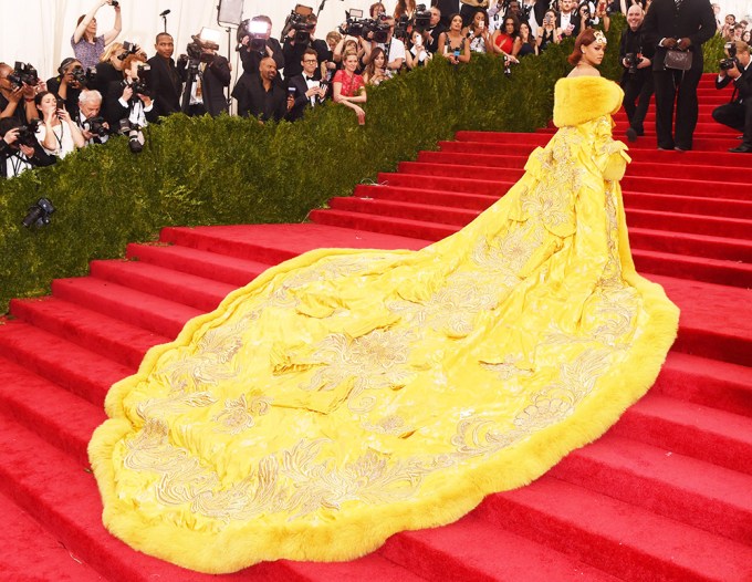 Celebs In Dresses With Long Trains: Rihanna & More