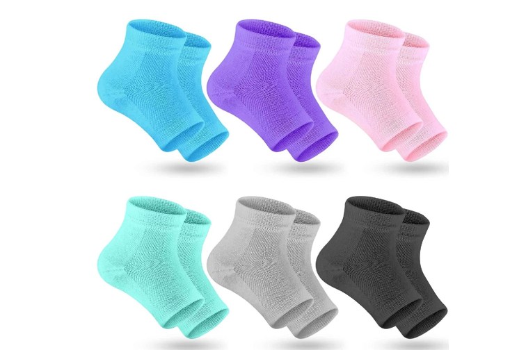 The Top Lotion Socks in 2023 Reviews by Hollywood Life Hollywood Life